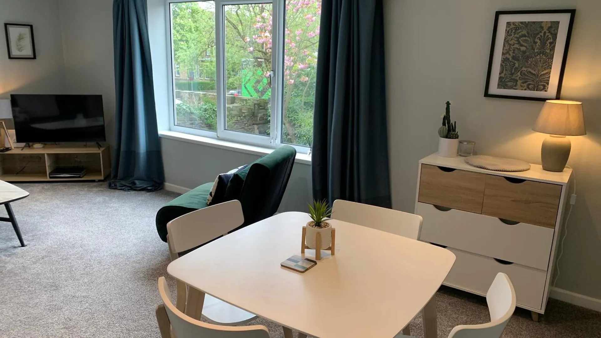 Bronte Country - 2 Bed Apartment Near Cliffe Castle Keighley Regno Unito